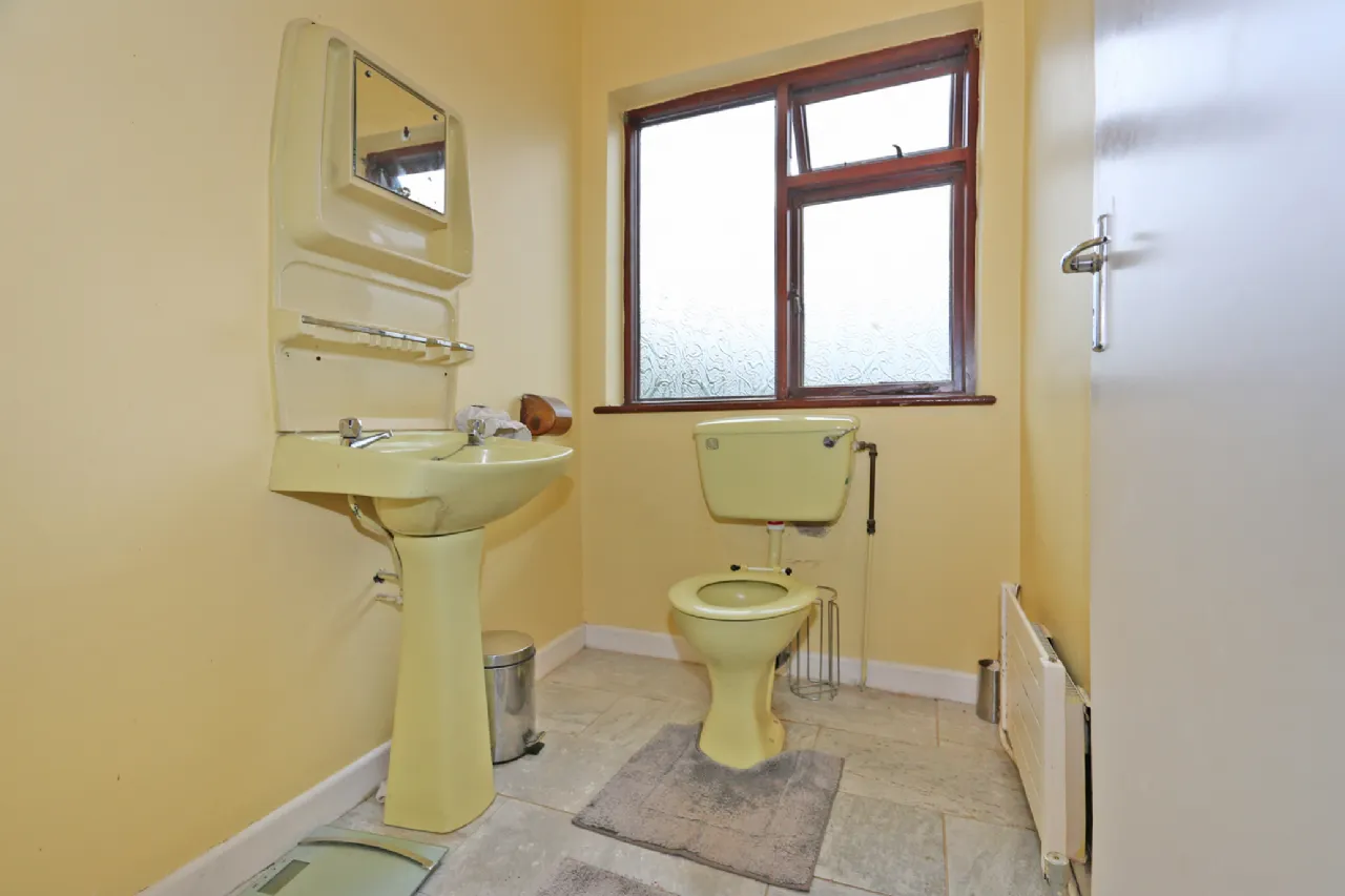 Photo of Church Street, Sixmilebridge, Co Clare, V95 YT50