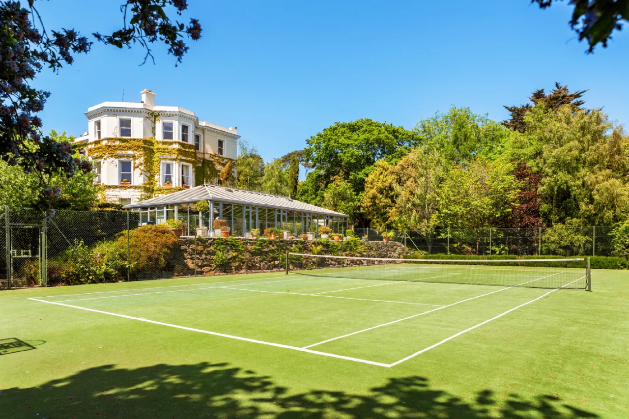 Photo of Kenah Hill, St George's Avenue, Killiney, Co Dublin, A96 PY79