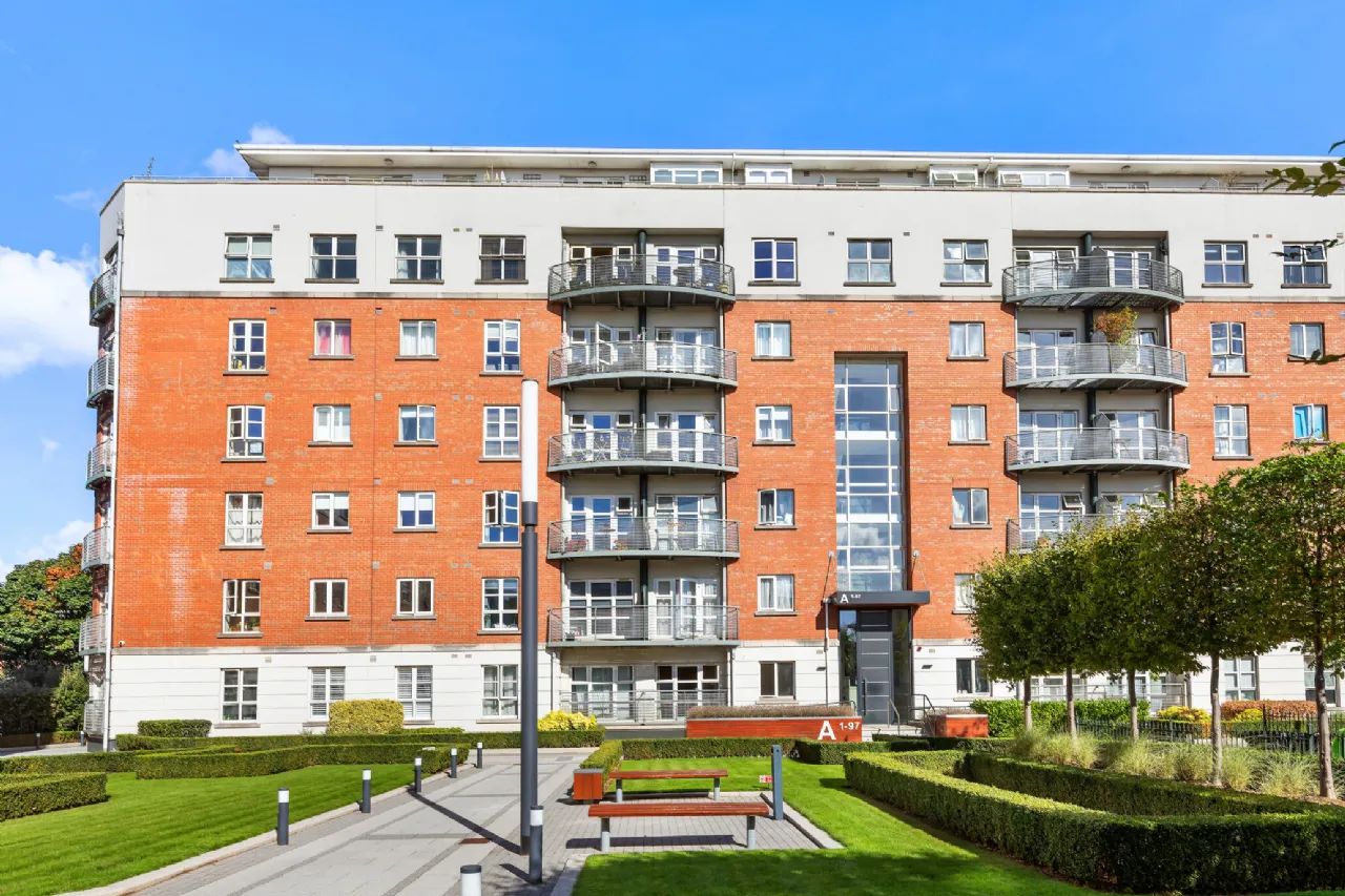 Photo of 8 The Waterside, Charlotte Quay, Dublin 4, D04 DW25
