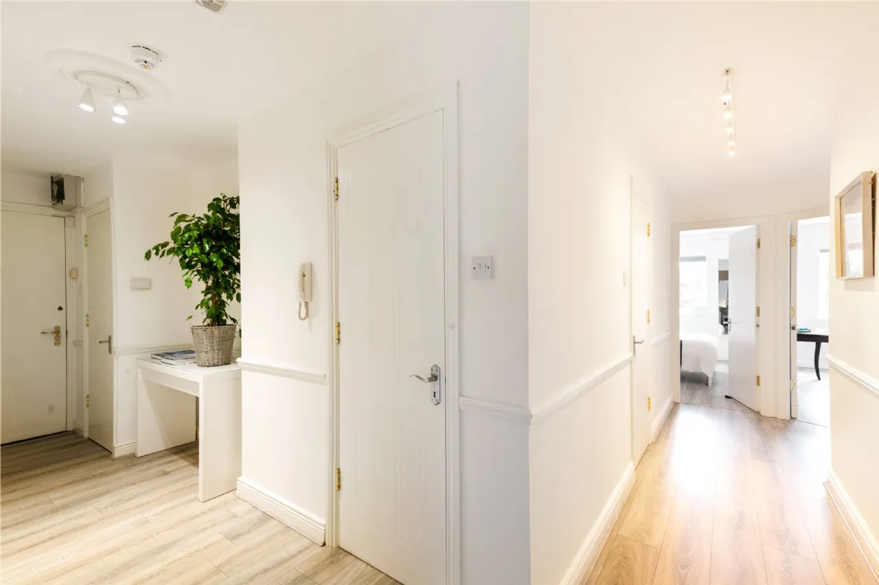 Photo of 411 Galloping Green, Blackrock, Co Dublin