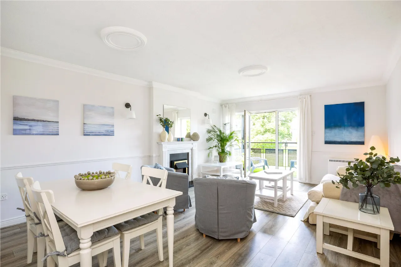 Photo of 411 Galloping Green, Blackrock, Co Dublin