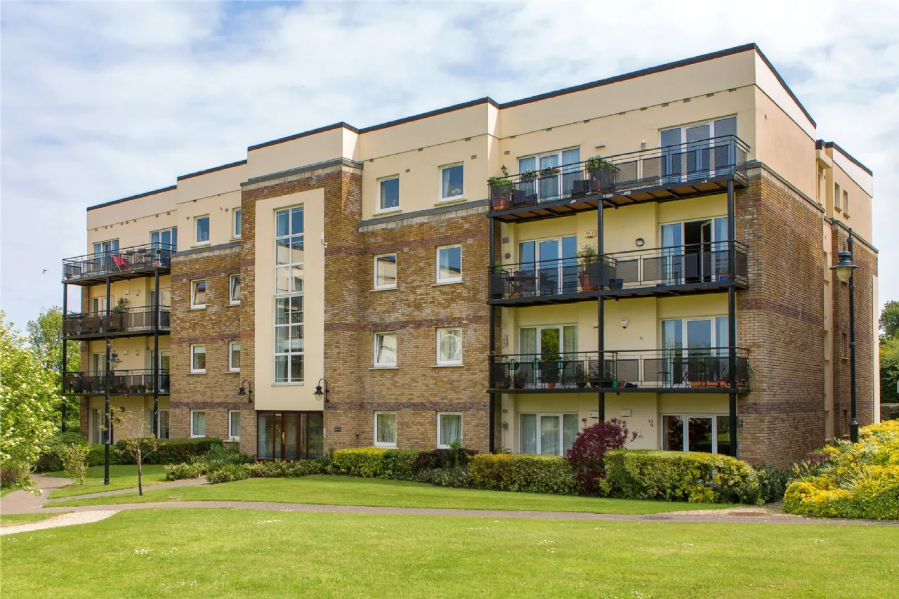 Photo of 411 Galloping Green, Blackrock, Co Dublin