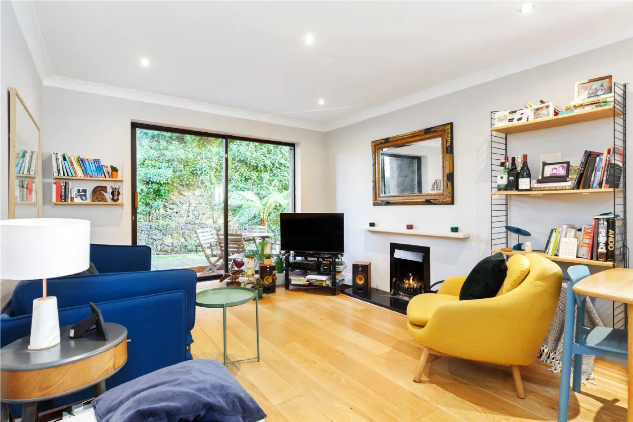 Photo of 86 The Elms, Mount Merrion Avenue, Blackrock, Co Dublin, A94 ER27