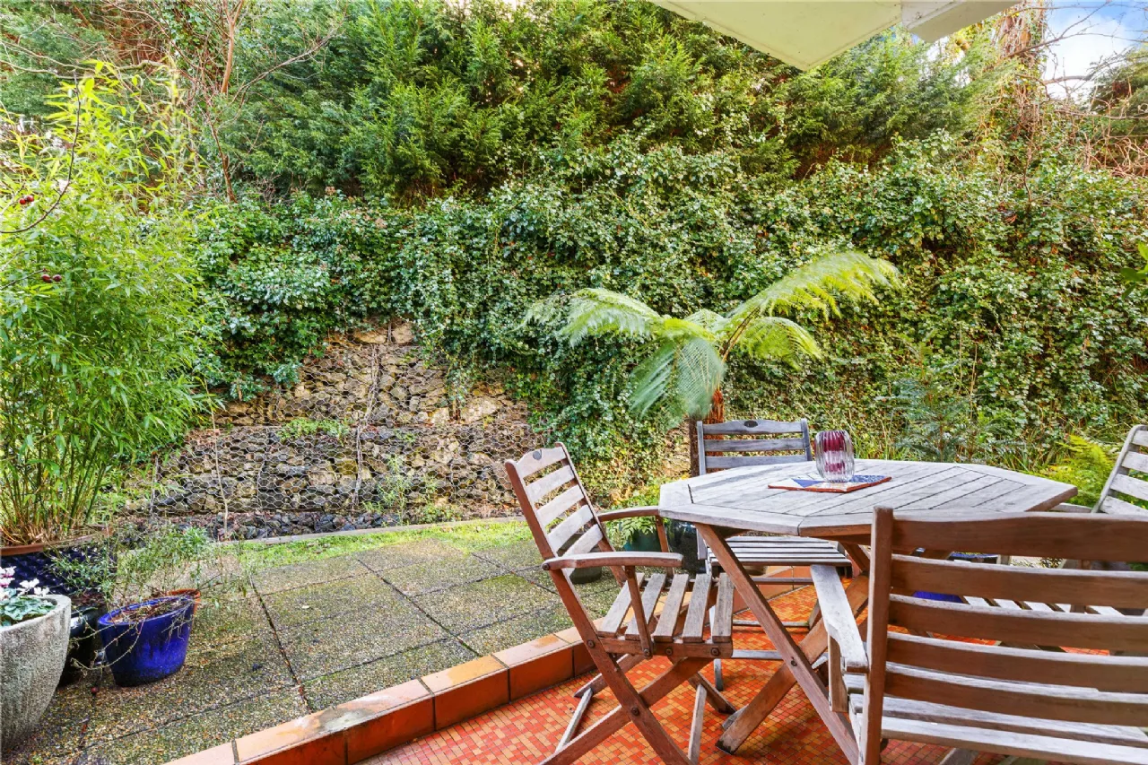 Photo of 86 The Elms, Mount Merrion Avenue, Blackrock, Co Dublin, A94 ER27