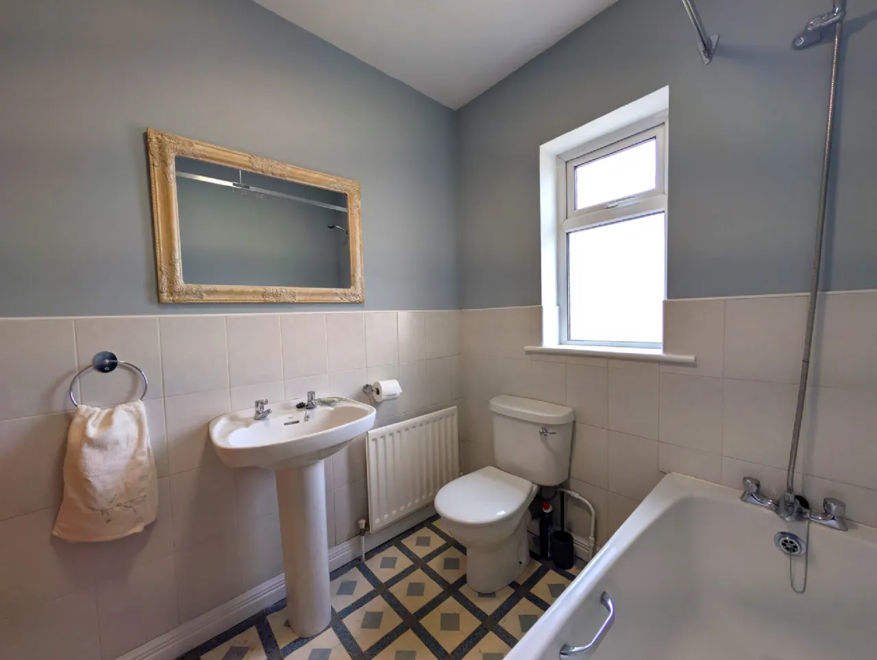 Photo of 25 Sarsfield Manor, Charlestown, Co Mayo, F12KV96