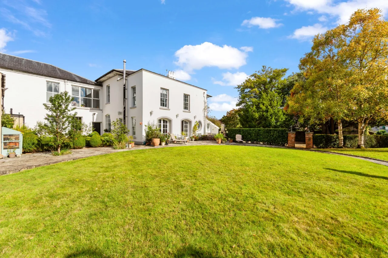 Photo of Sunville House, North Circular Road, Limerick, V94 X59H