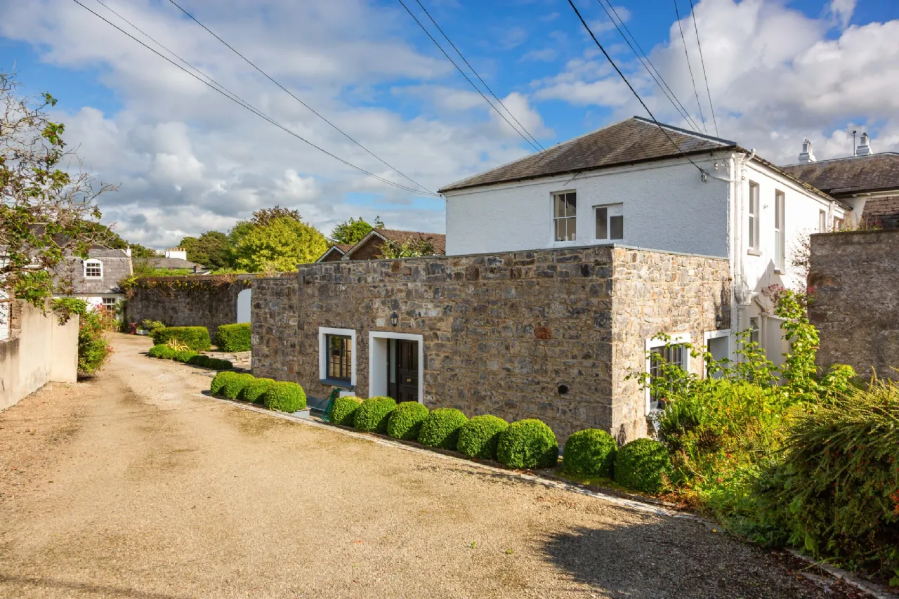 Photo of Sunville House, North Circular Road, Limerick, V94 X59H