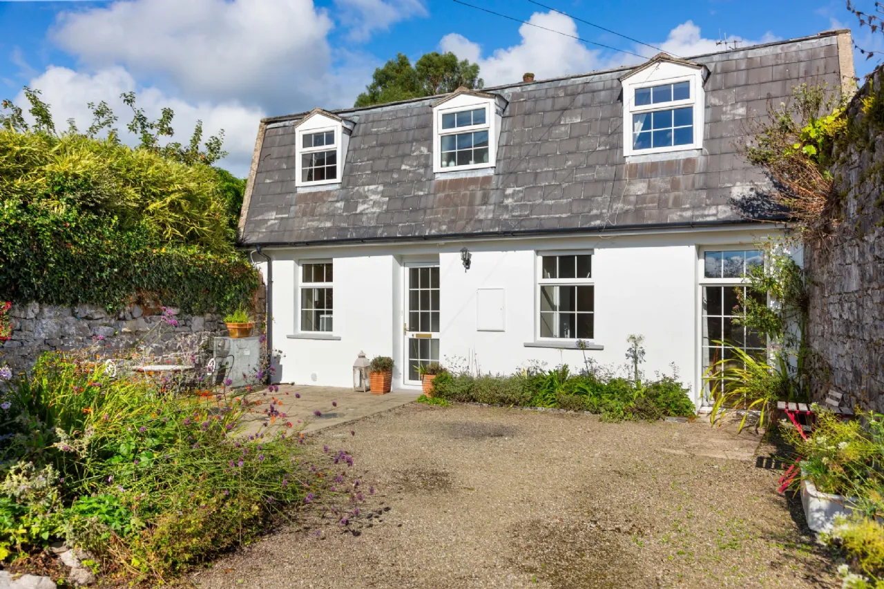 Photo of Sunville House, North Circular Road, Limerick, V94 X59H