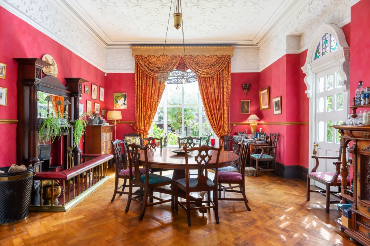 Photo of Sunville House, North Circular Road, Limerick, V94 X59H