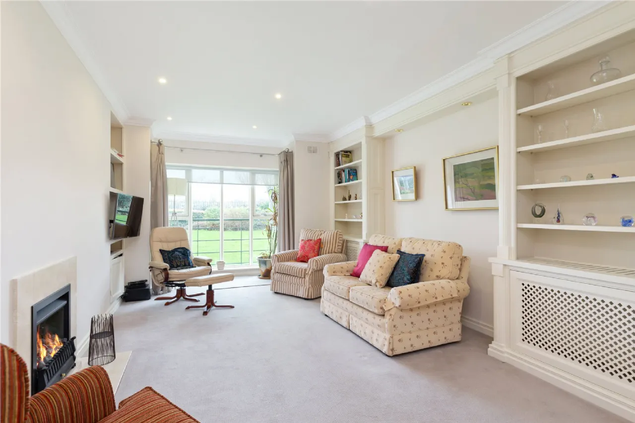 Photo of 2 Carysfort Hall, Carysfort Avenue, Blackrock, Co.Dublin, A94 HW24