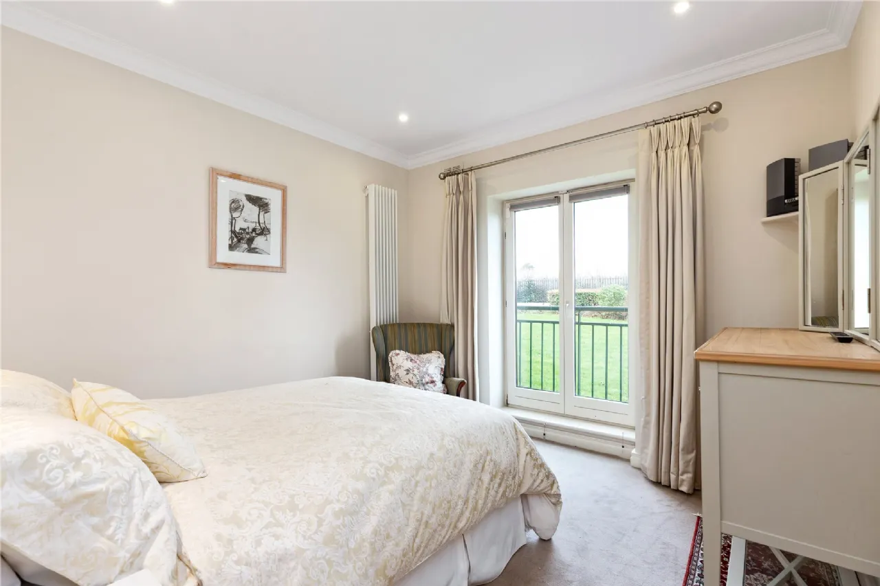 Photo of 2 Carysfort Hall, Carysfort Avenue, Blackrock, Co.Dublin, A94 HW24