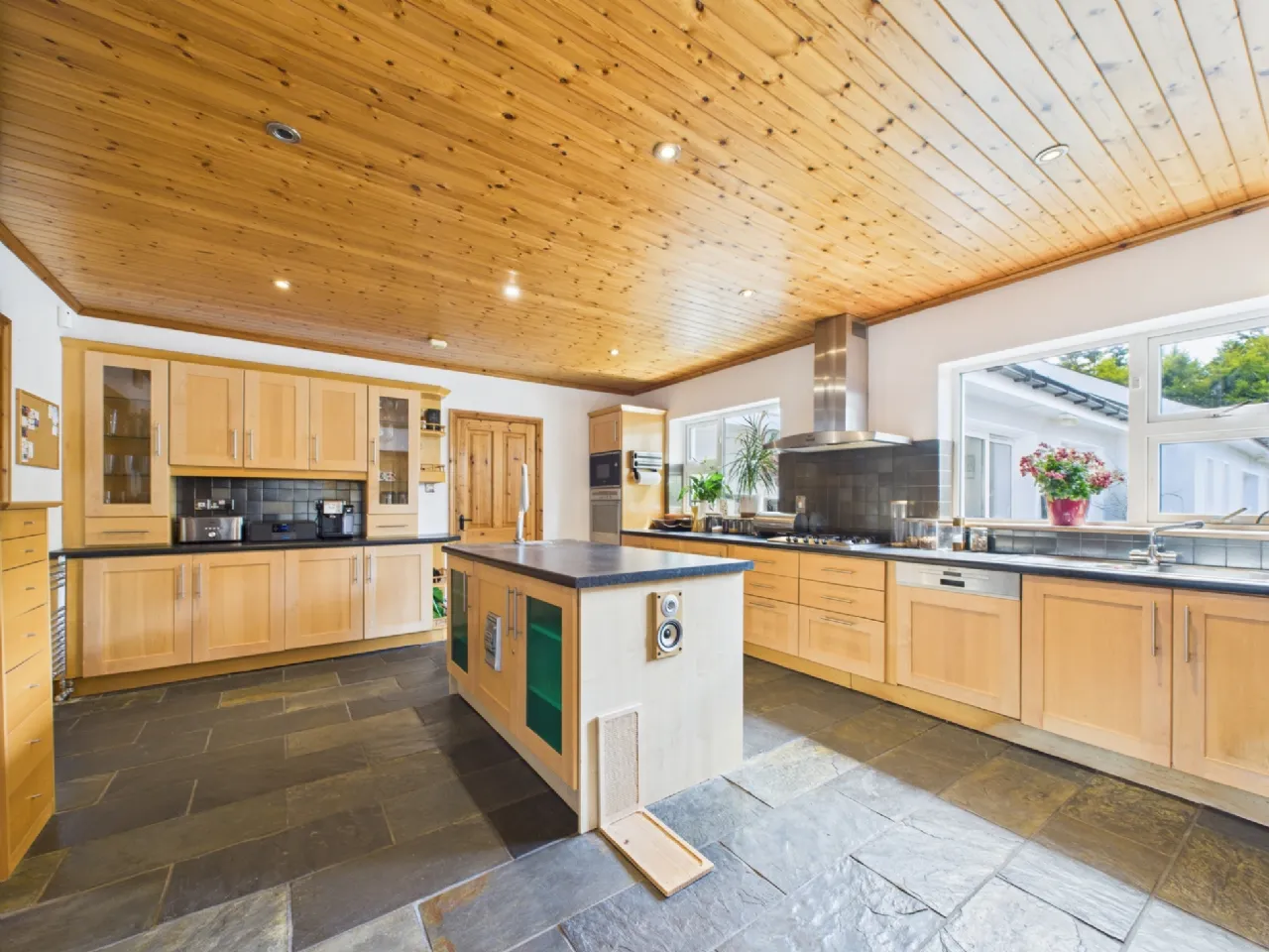 Photo of Rockmount House, Kilrush Road, Ennis, Co. Clare, V95 R81V