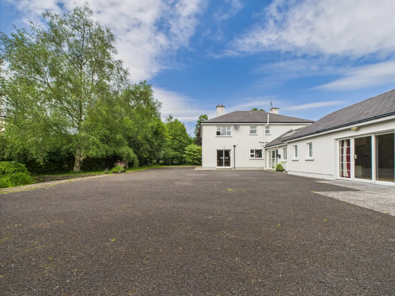 Photo of Rockmount House, Kilrush Road, Ennis, Co. Clare, V95 R81V