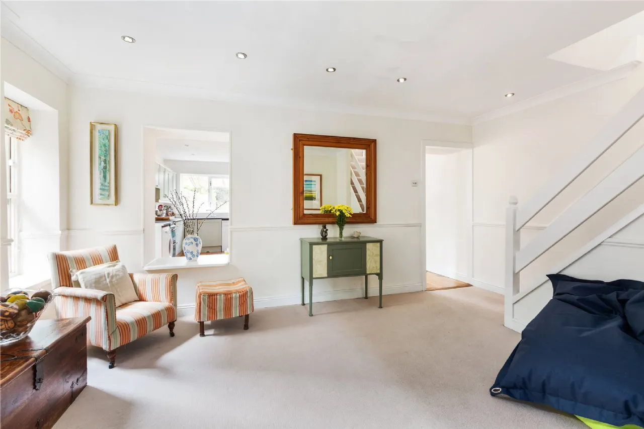 Photo of 41b Carysfort Avenue, Blackrock, Co. Dublin, A94 EY63