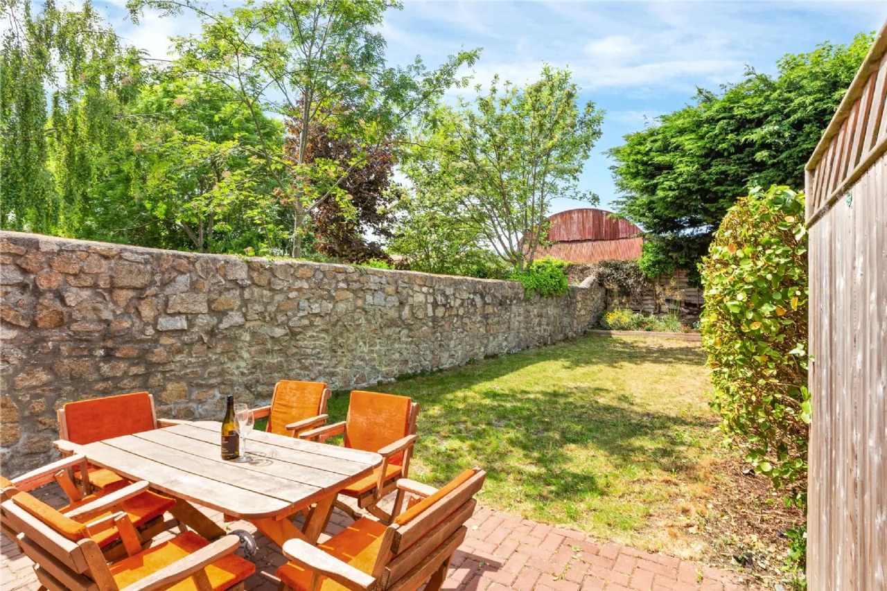 Photo of 41b Carysfort Avenue, Blackrock, Co. Dublin, A94 EY63