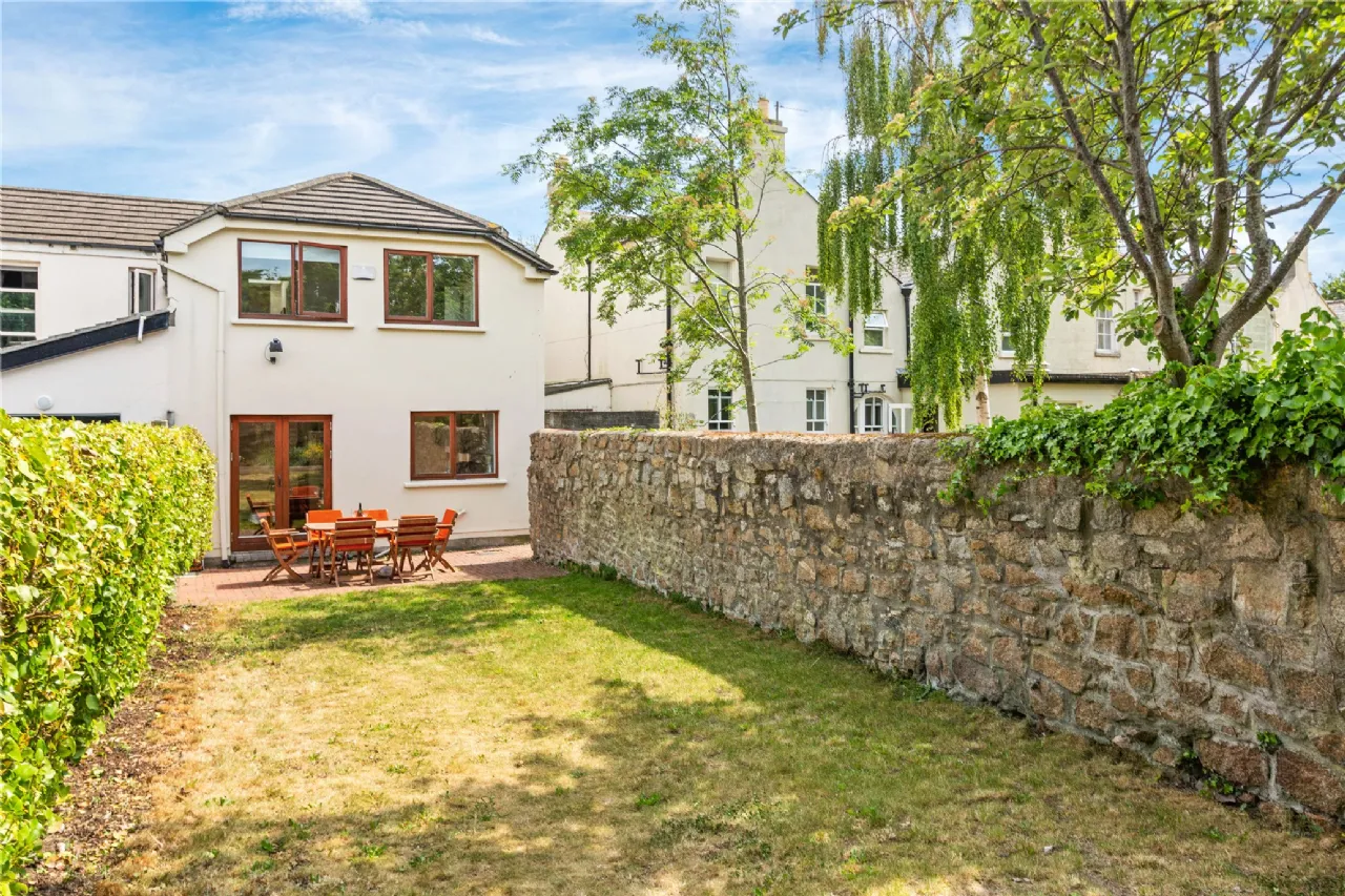 Photo of 41b Carysfort Avenue, Blackrock, Co. Dublin, A94 EY63