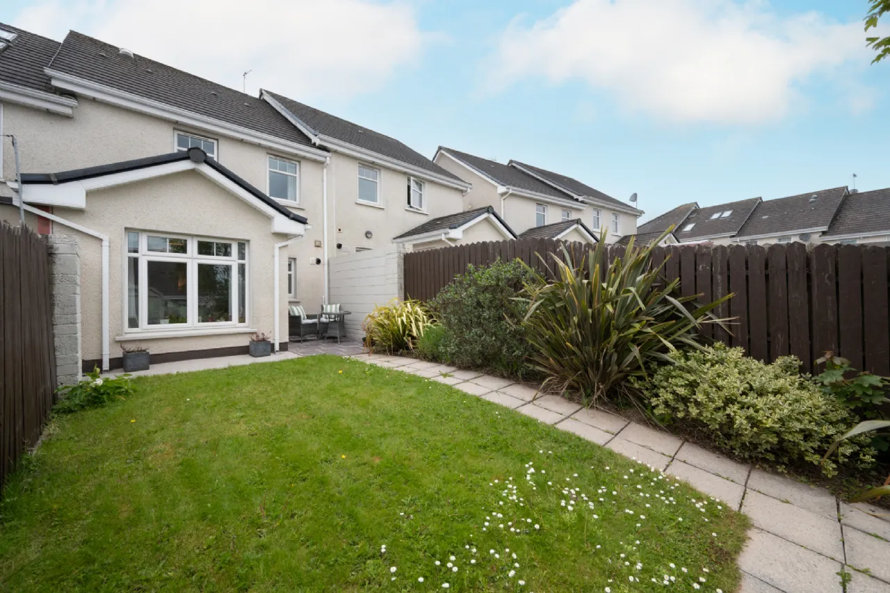 Photo of 16 The Drive, Harbour Heights, Passage West, Co. Cork, T12 F4WY