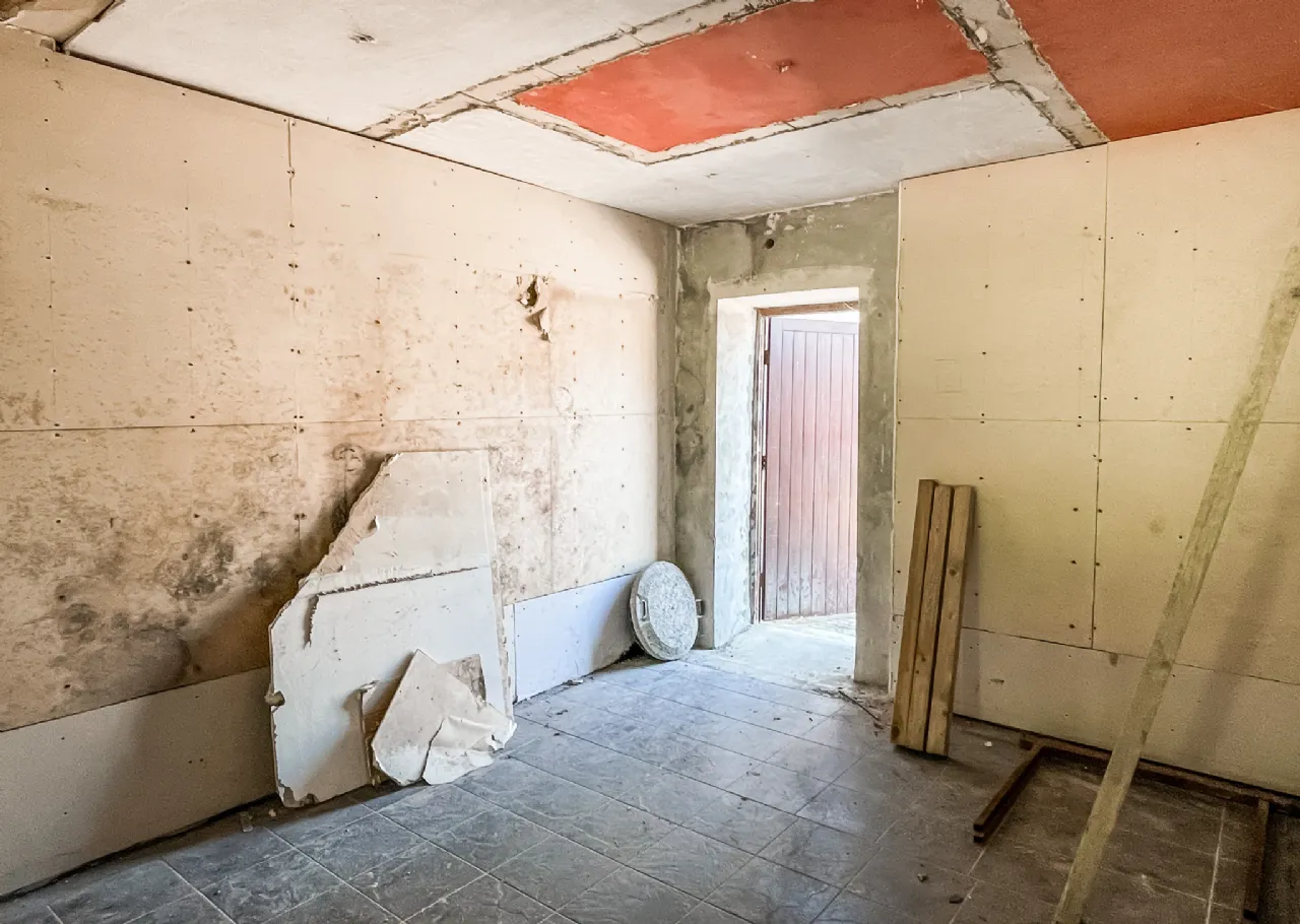 Photo of Church Street, Strokestown, Co. Roscommon, F42T021