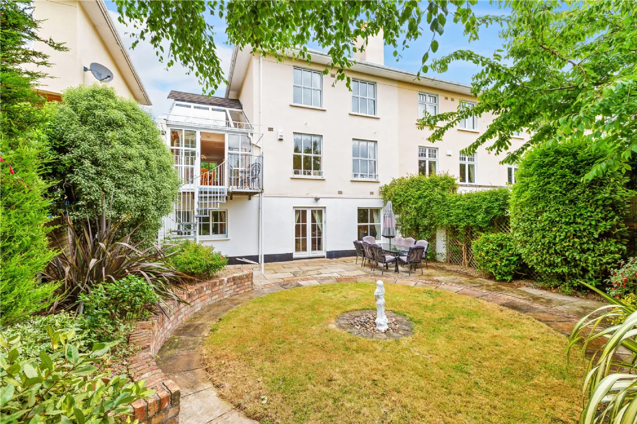 Photo of 42 Avoca Avenue, Blackrock, Co. Dublin, A94 VX20