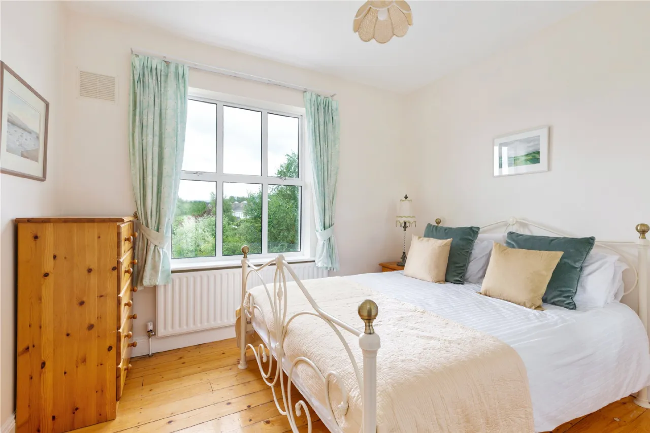 Photo of 42 Avoca Avenue, Blackrock, Co. Dublin, A94 VX20