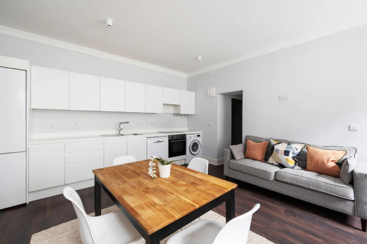 Photo of 3 Mount Street Upper, Dublin 2, D02 VX32