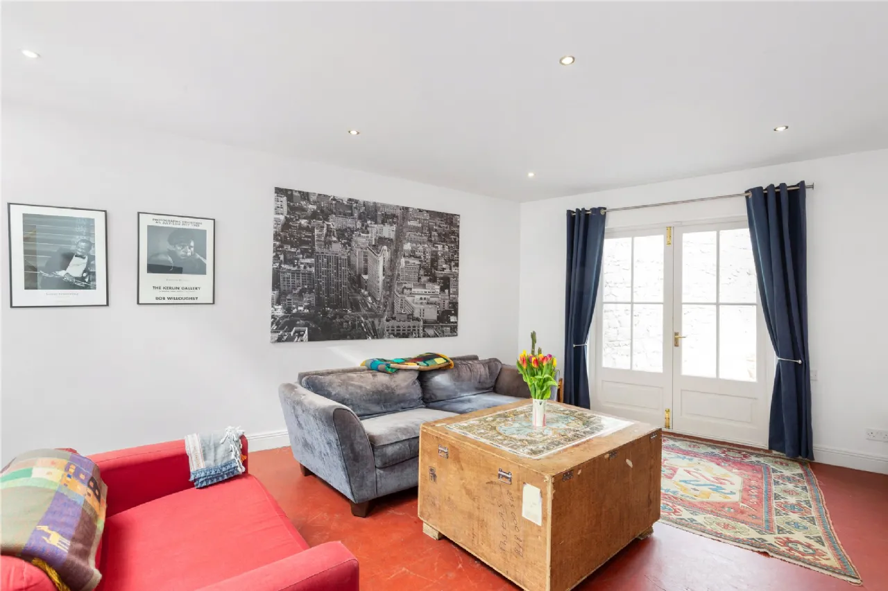 Photo of Innismaan, Queen's Park, Monkstown, Co. Dublin, A94 H4X0