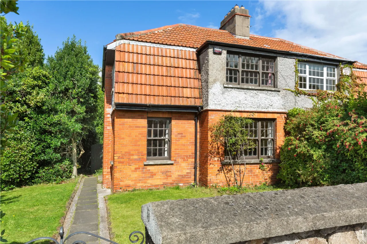 Photo of 18 Monkstown Road, Monkstown, Co. Dublin, A94 E681