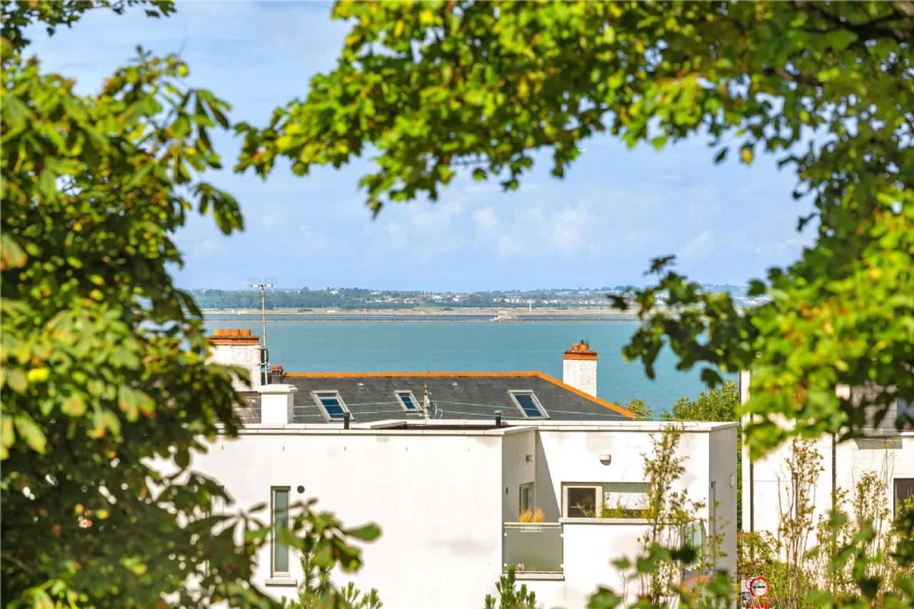 Photo of 18 Monkstown Road, Monkstown, Co. Dublin, A94 E681