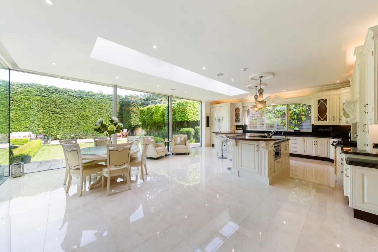 Photo of The Limes, Merrion Road, Ballsbridge, Dublin 4, D04 K0F4