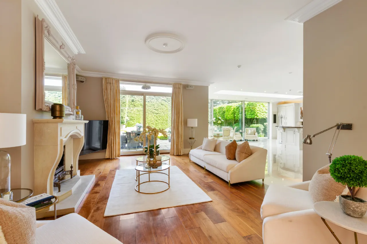 Photo of The Limes, Merrion Road, Ballsbridge, Dublin 4, D04 K0F4