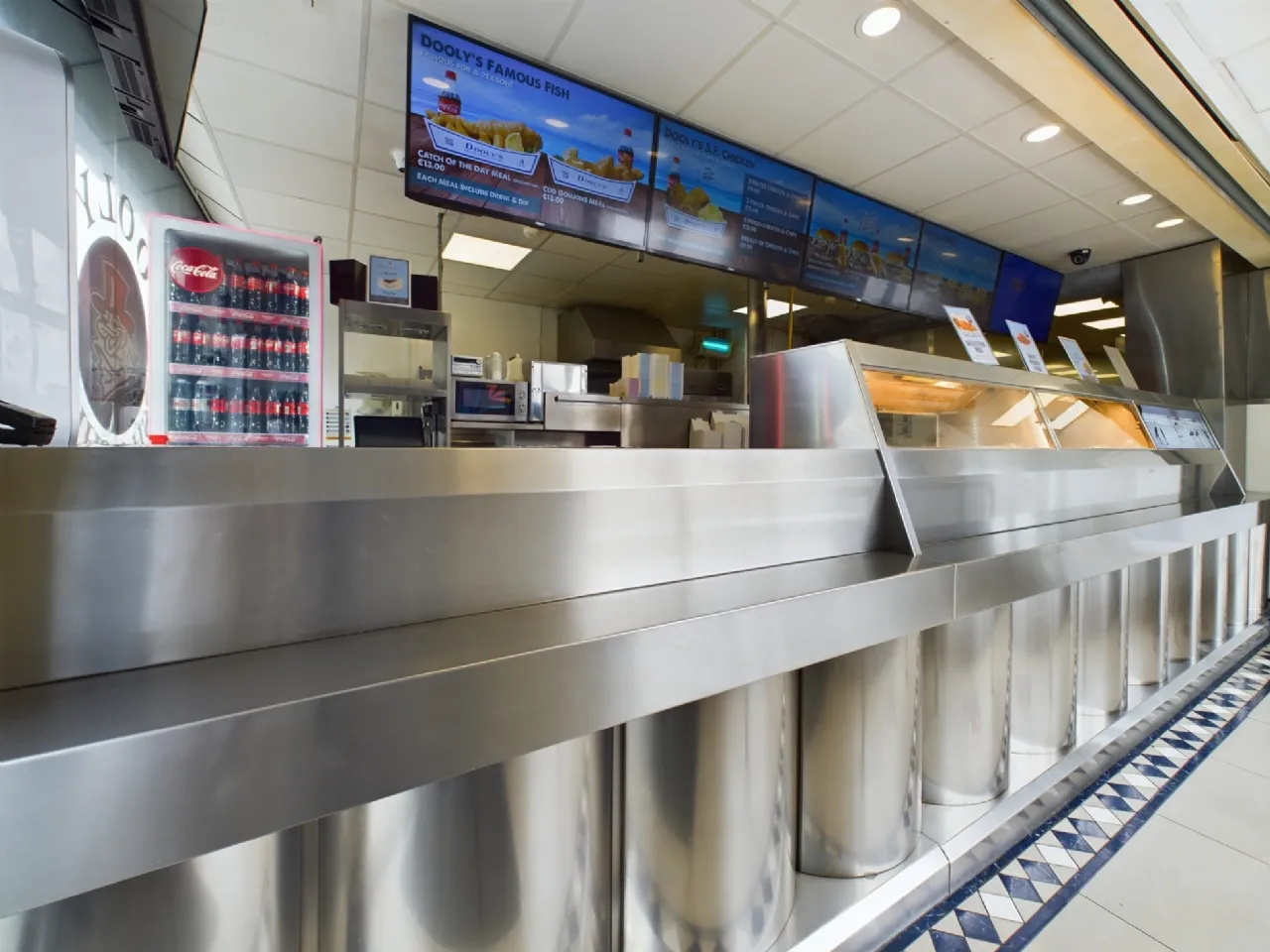 Photo of Doolys Fish And Chips, Park Road, Waterford, X91 W772