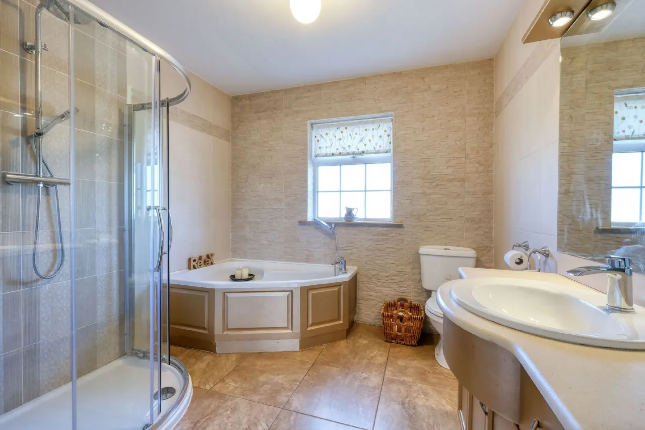 Photo of 11 Woodlands, Abbeycartron, Longford, N39 N4F5