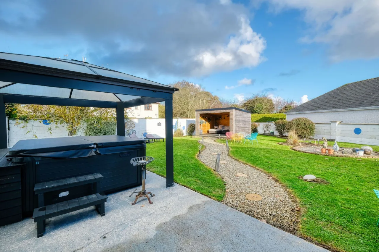 Photo of 11 Woodlands, Abbeycartron, Longford, N39 N4F5