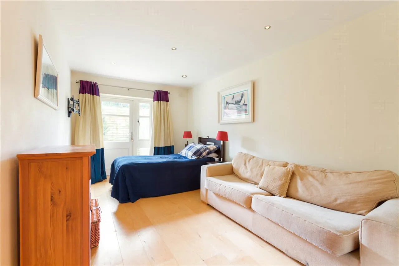 Photo of 2 Kings Villa, 55 Monkstown Road, Co. Dublin, A94 X621