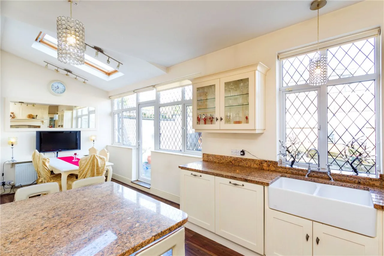 Photo of 70 Temple Road, Blackrock, Co Dublin