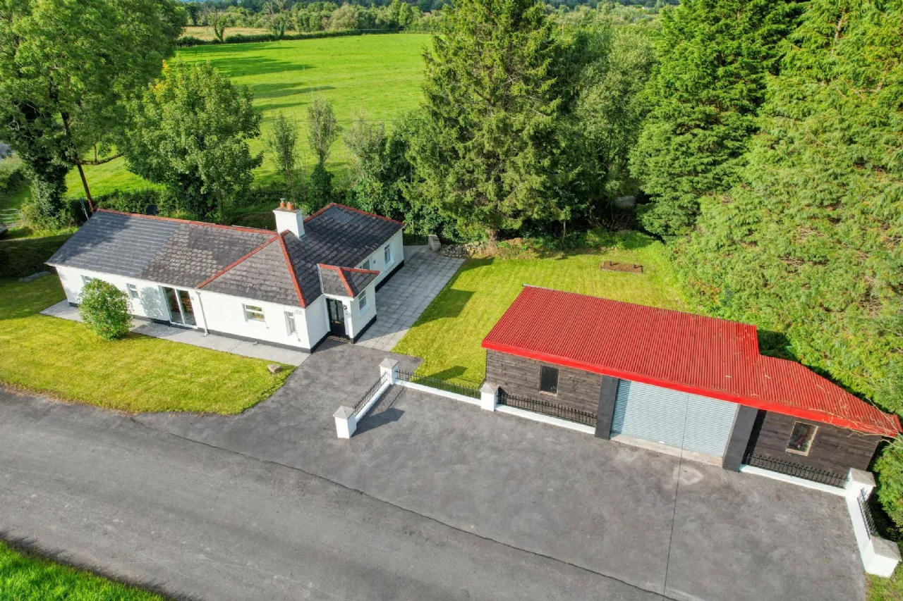 Photo of Corner Cottage, Deerpark, Newtownforbes, Co. Longford, N39 F640