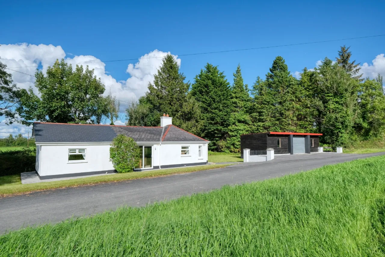 Photo of Corner Cottage, Deerpark, Newtownforbes, Co. Longford, N39 F640