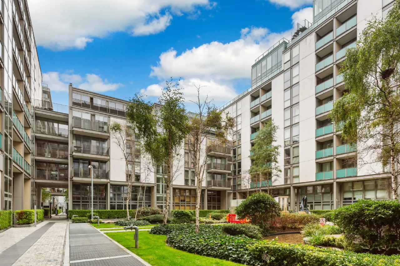 Photo of 2 Thomastown House, Spencer Dock, IFSC, Dublin 1, D01 PW80