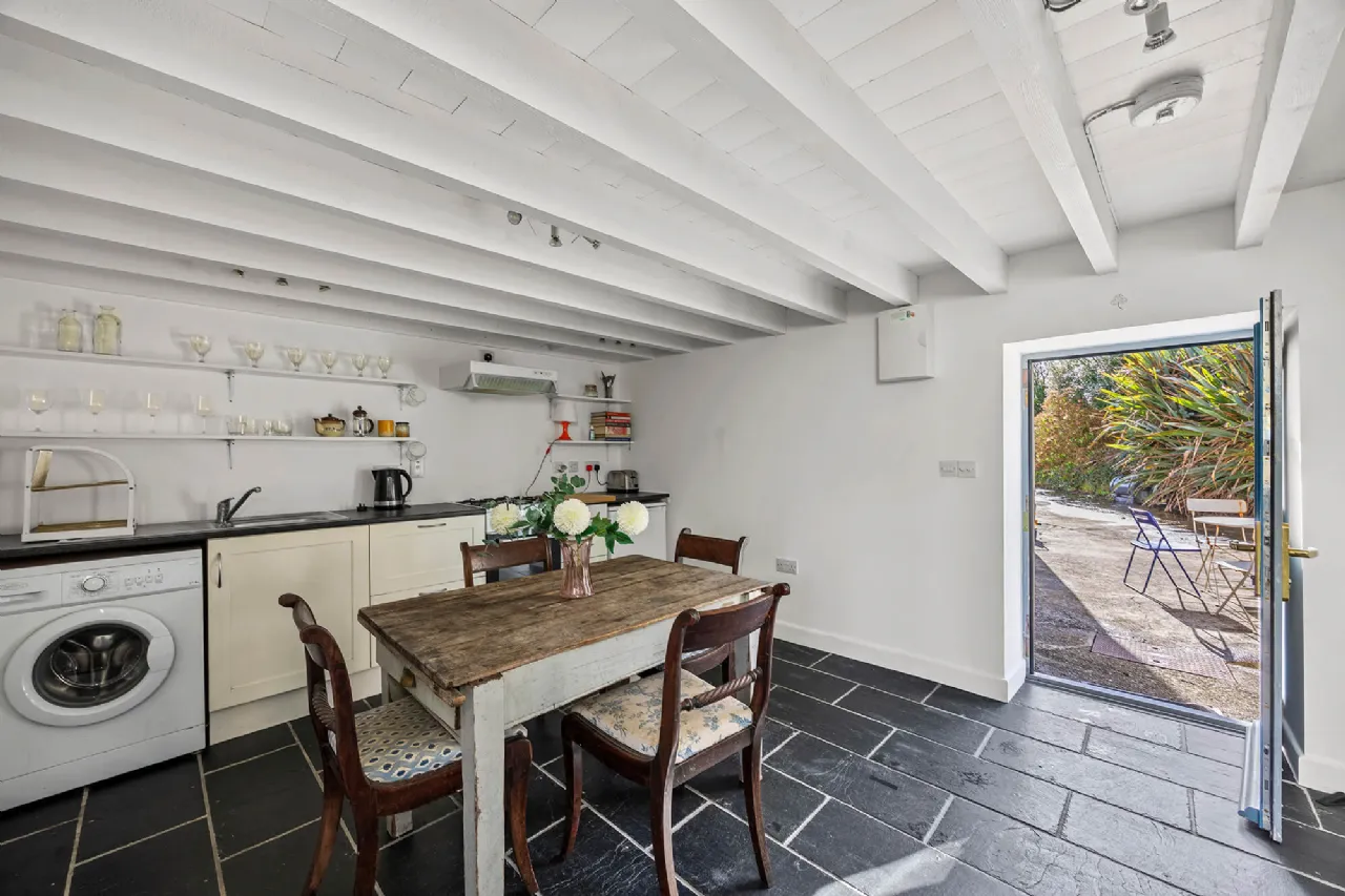 Photo of Kilbronogue, Schull, Co Cork, P81RW35