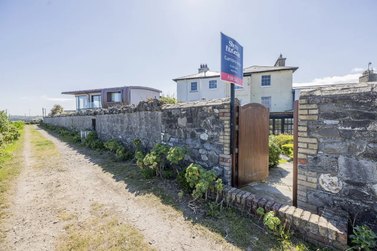 Photo of 2 Holmpatrick Terrace, Skerries, Co Dublin, K34 KX56