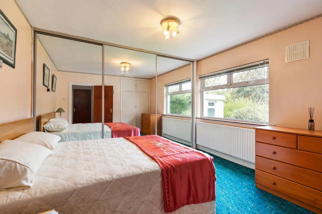 Photo of 6 Joyce Avenue, Foxrock, Dublin 18, D18 K3V7