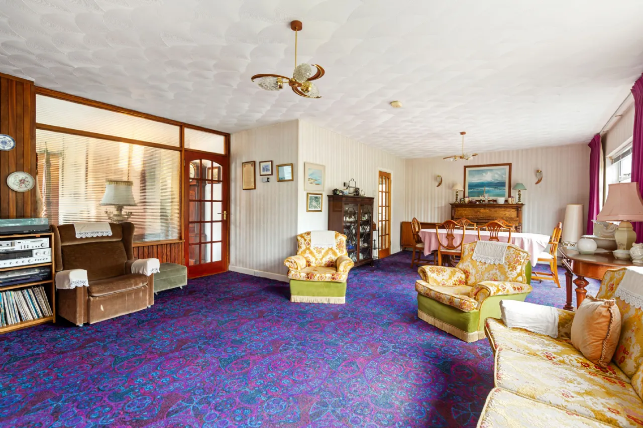 Photo of 6 Joyce Avenue, Foxrock, Dublin 18, D18 K3V7