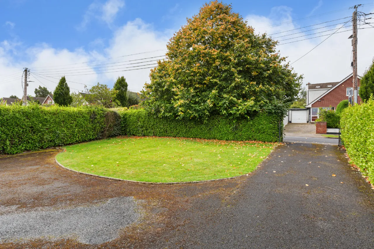 Photo of 6 Joyce Avenue, Foxrock, Dublin 18, D18 K3V7
