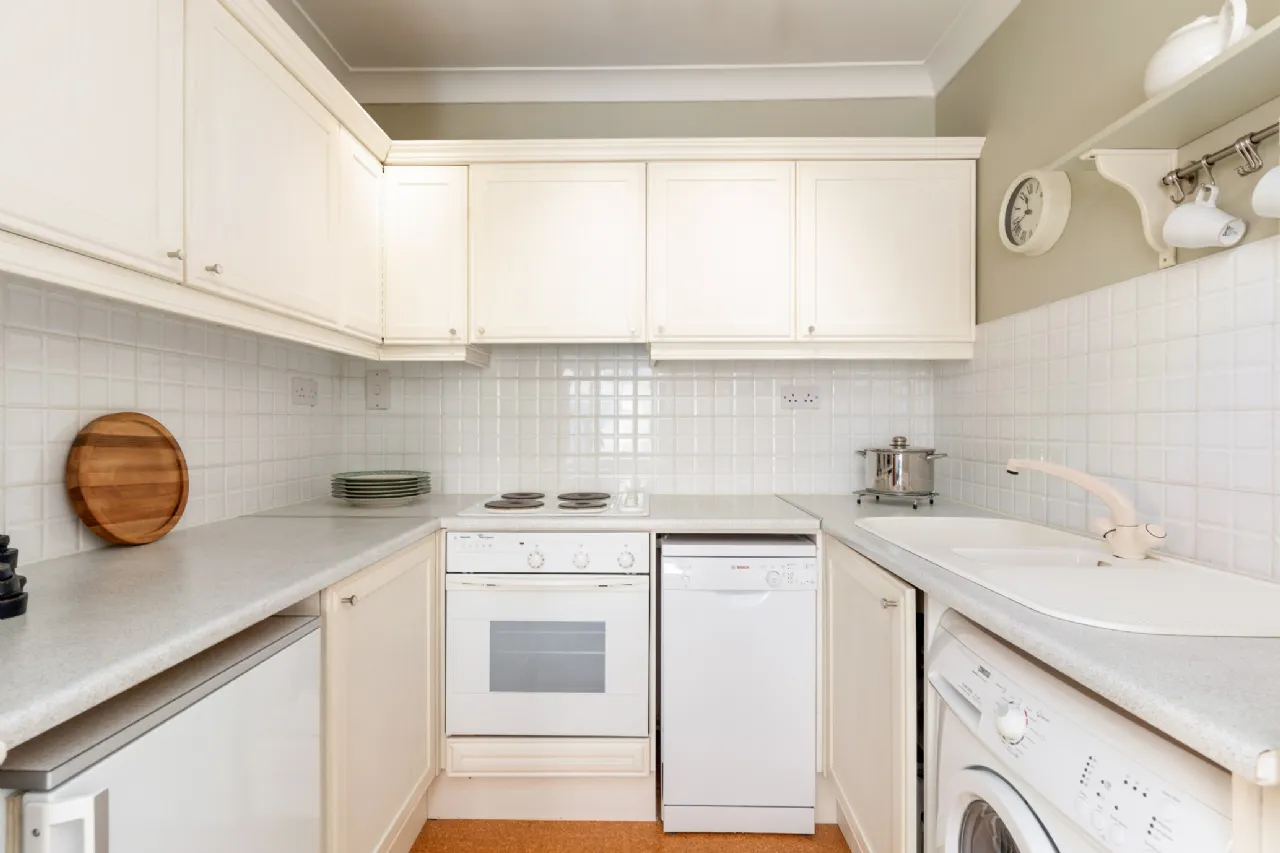 Photo of 19 Temple Court, Hogan Place, Dublin 2, D02 EP68