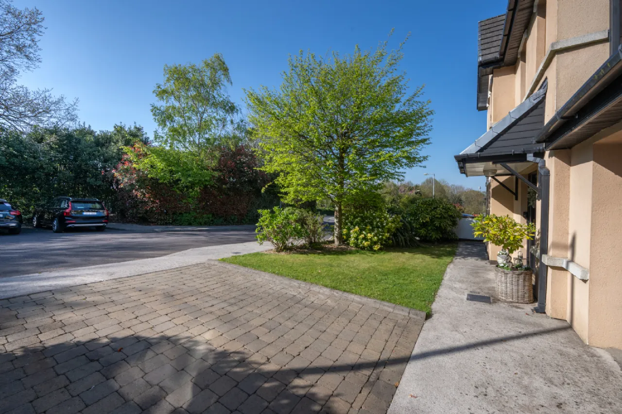 Photo of 2 Monfield, Garryduff, Rochestown, Cork, T12 D5YP