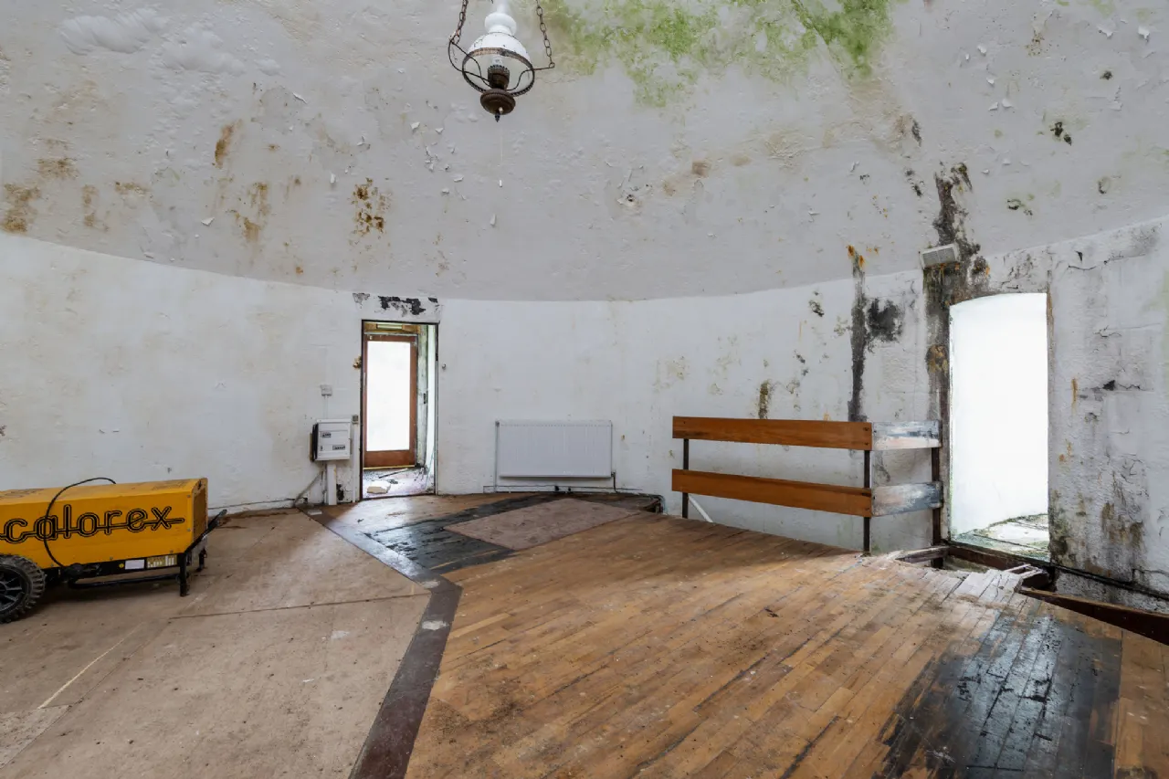 Photo of The Round Tower, Duncannon, Co. Wexford, Y34N765