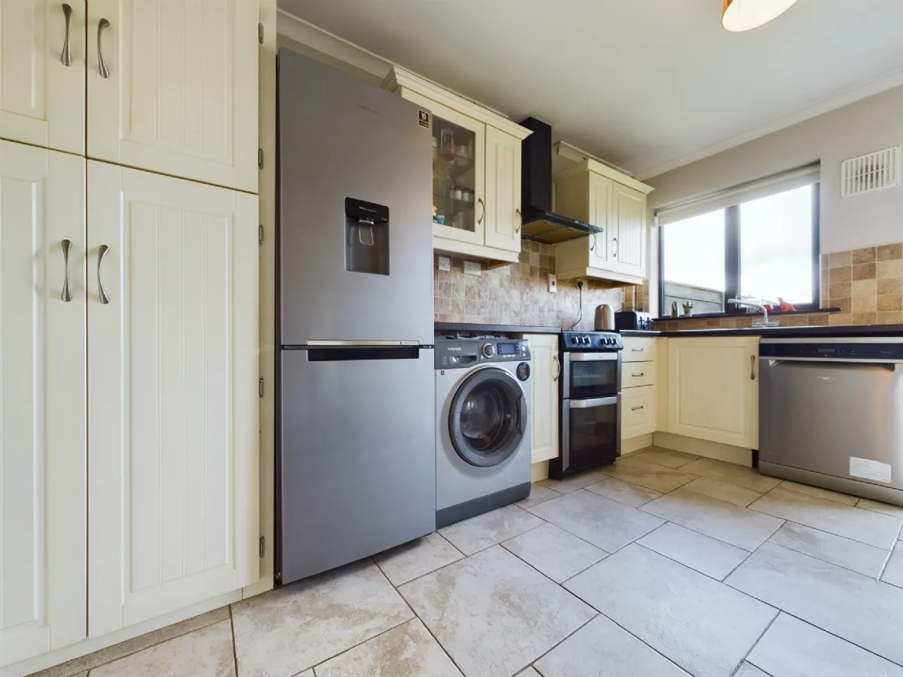 Photo of 42 Pinewood Avenue, Hillview, Waterford, X91 PHK2