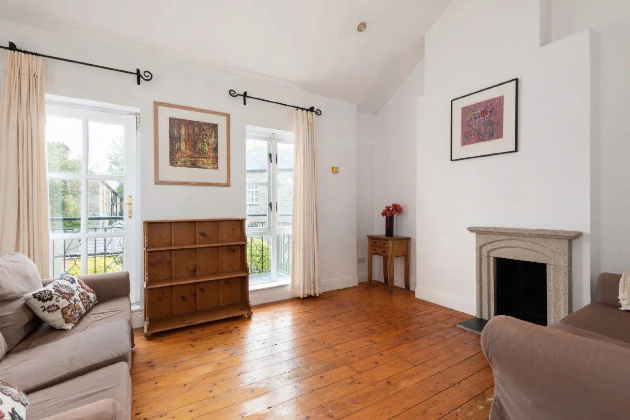 Photo of 32 Haddington Square, Haddington Road, Ballsbridge, Dublin 4, D04 C2V3