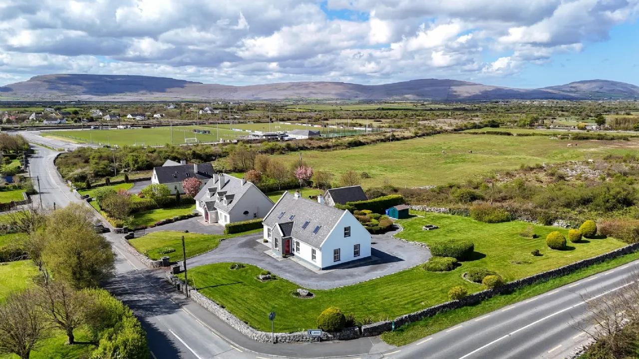 Photo of Moy Road, Kinvara, Co. Galway, H91 H3V5