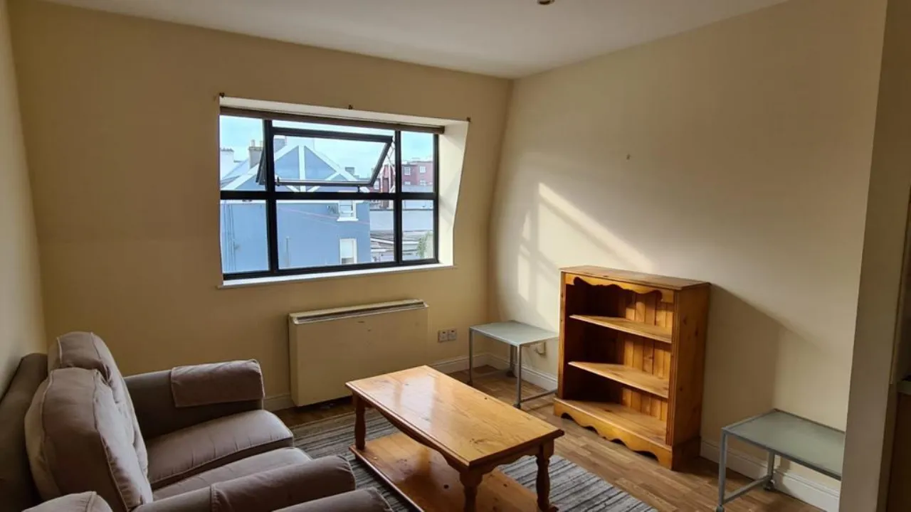 Photo of 1 Suirside, 5 Lower Liberty Square,, Thurles,, Co. Tipperary, E41 YH36